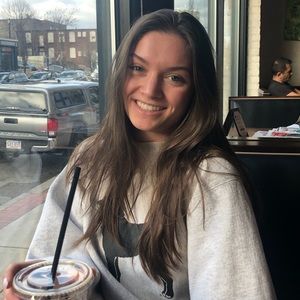 Meet your Posher, Lindsey